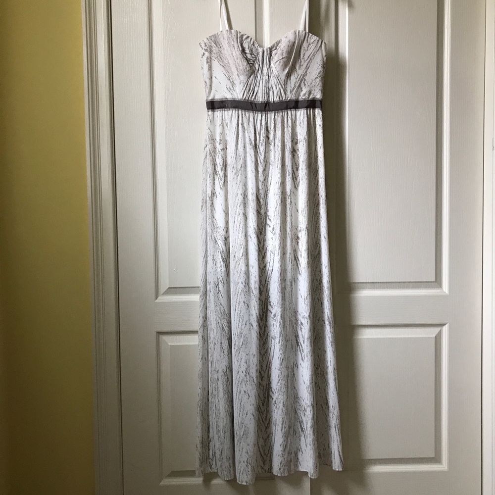 NWT BCBG Strapless Light Gray/White Gown